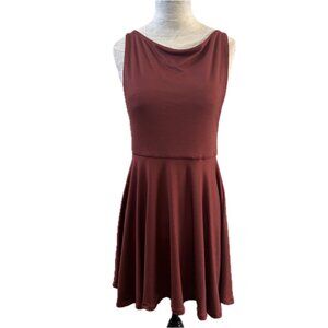 Risk Apparel cinnamon skater dress, med